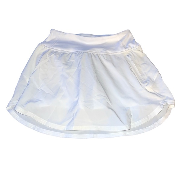 Outdoor Voices Hudson 4” White Skort - Picture 2 of 7
